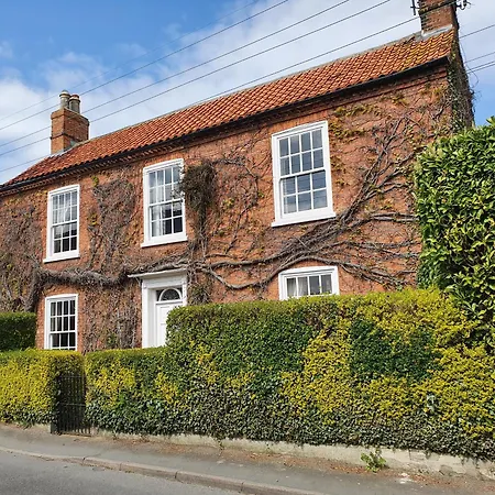 Historic Farm House Ruskington Exterior photo